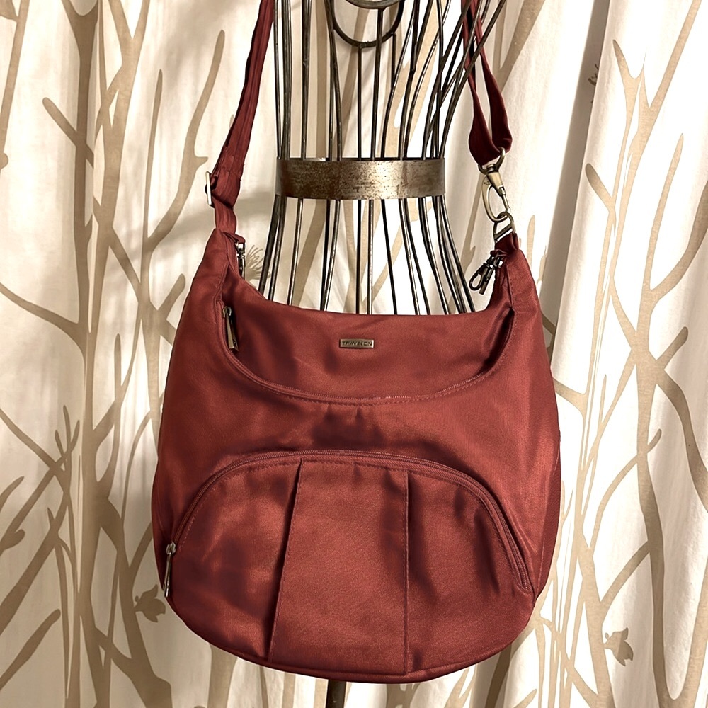 Travelon Anti-theft RFID Blocking Shoulder Bag